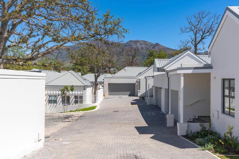 To Let 2 Bedroom Property for Rent in Constantia Western Cape